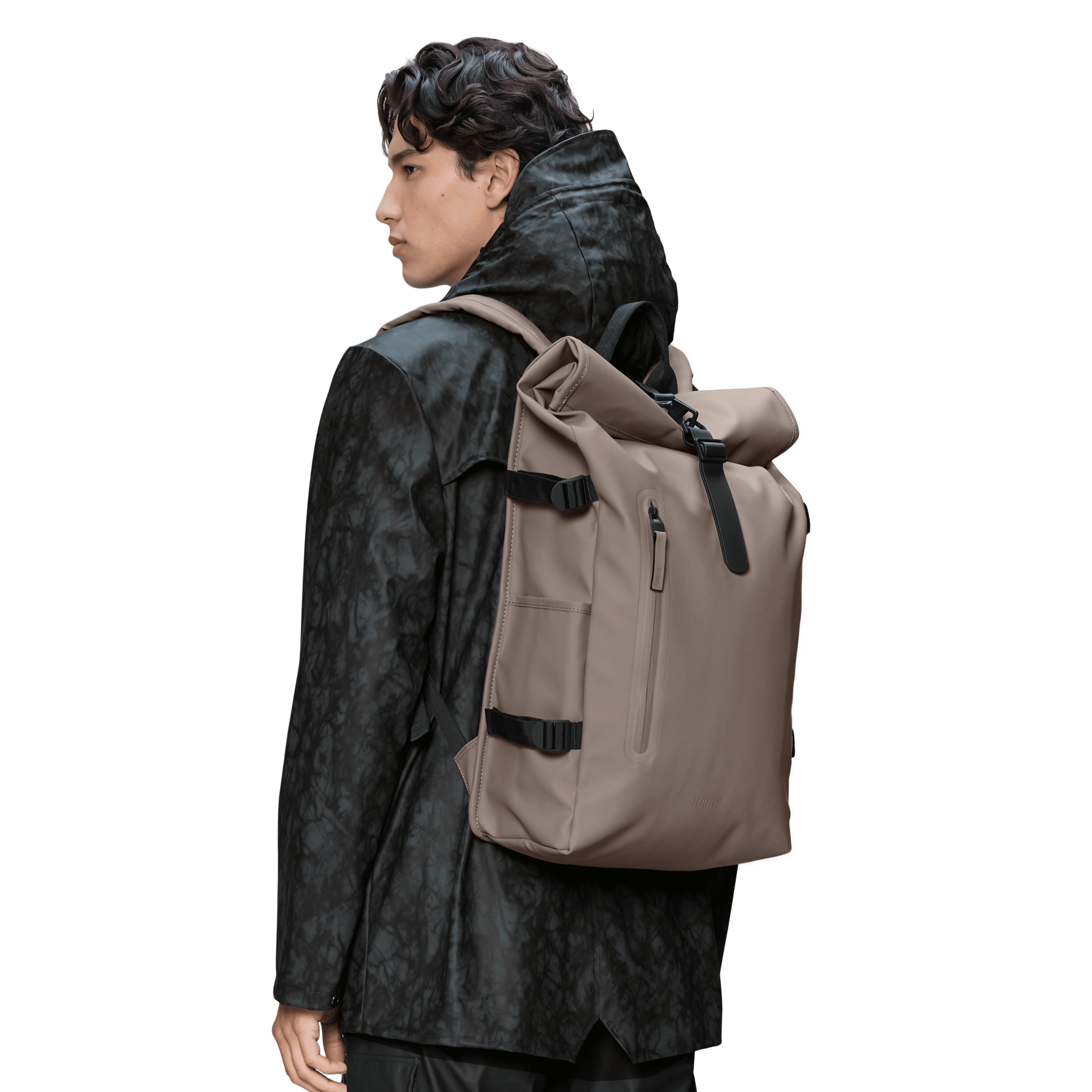 Rains Rolltop Rucksack Large in Cinder