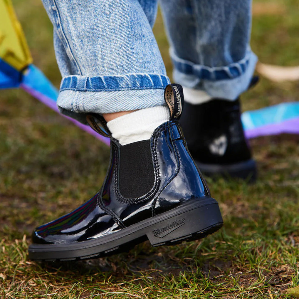 Blundstone Kids 2255 in Black Patent