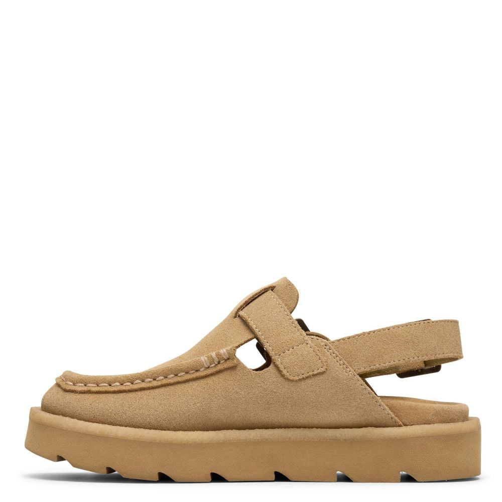Clarks Women's Meare Easy in Maple Suede