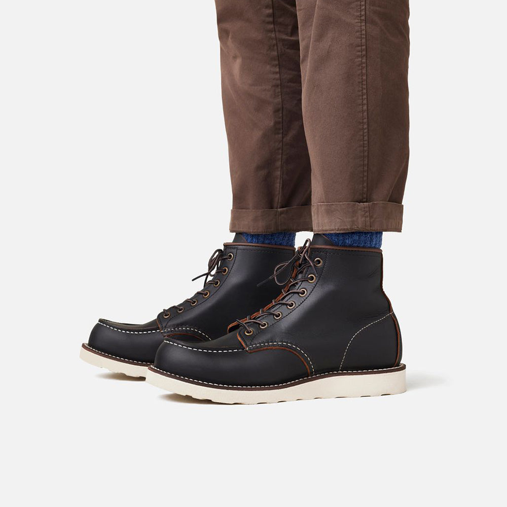Red Wing Men's Classic 6 Inch Moc 8849 in Black Prairie (D Width)