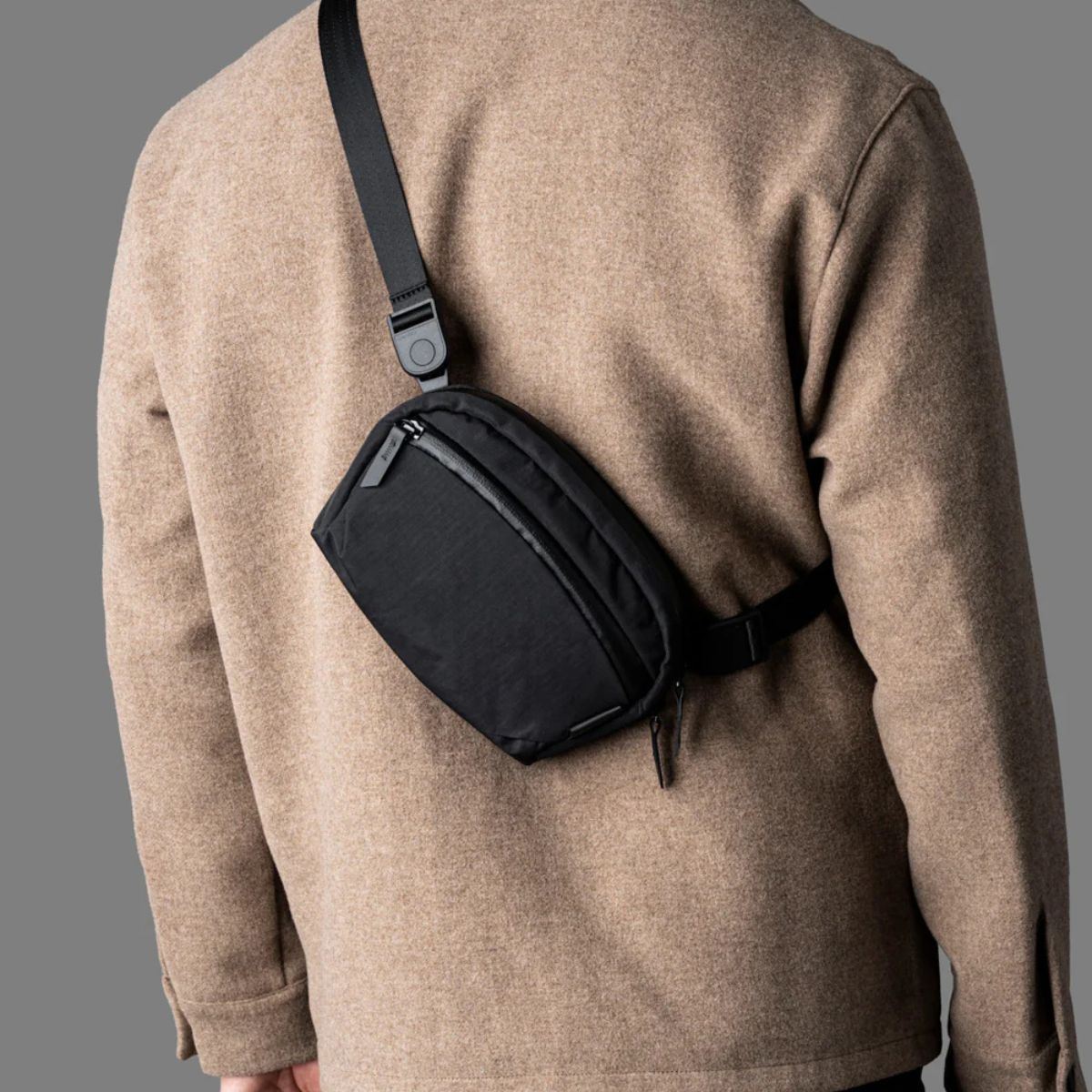 Alpaka Flight Sling 1L in Black