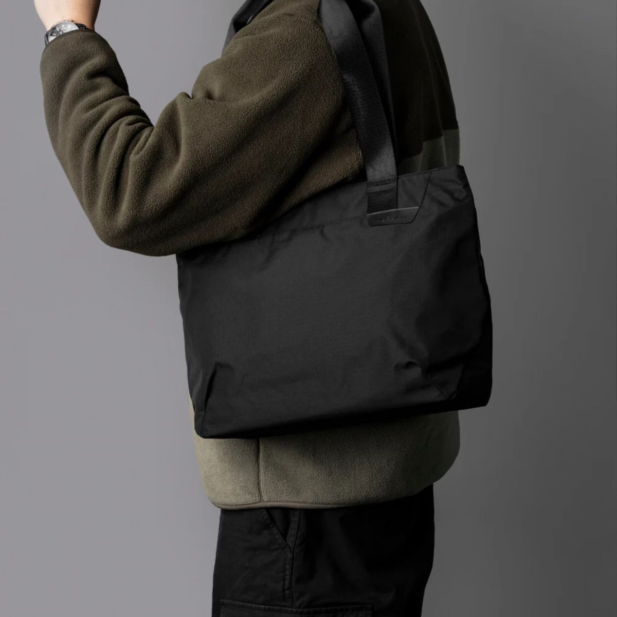 Alpaka Elements Tote Small in Black
