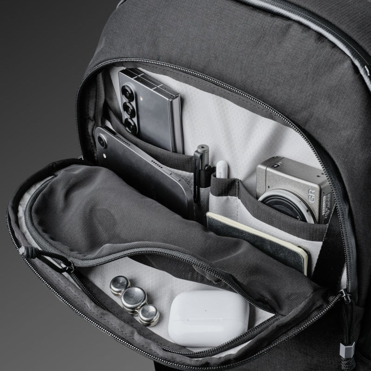 Alpaka Bravo Backpack 23L in Black