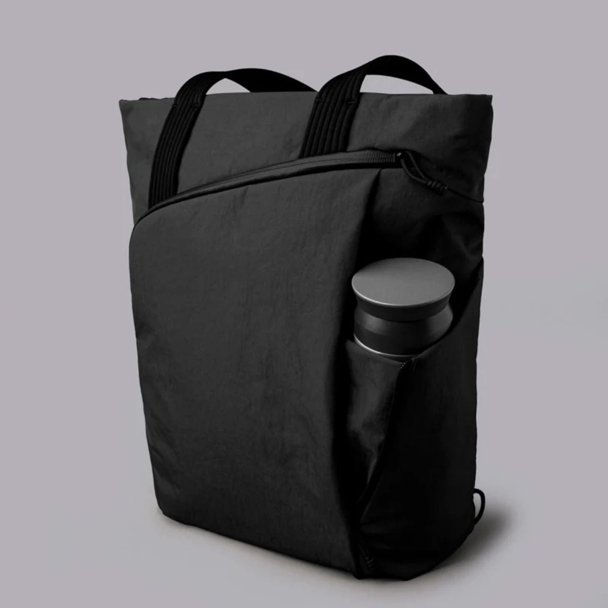 Alpaka Flow Totepack 14L in Black