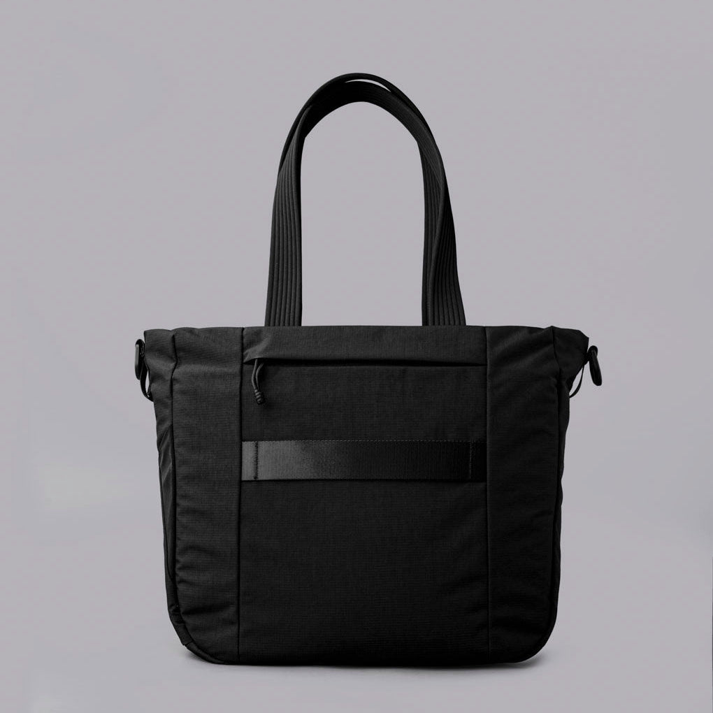 Alpaka Bravo Tote V2 14L in Black