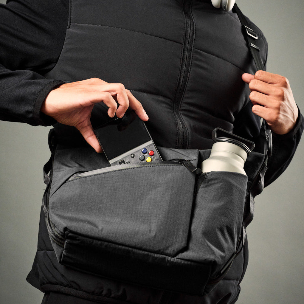 Alpaka Flow Satchel 4L in Black