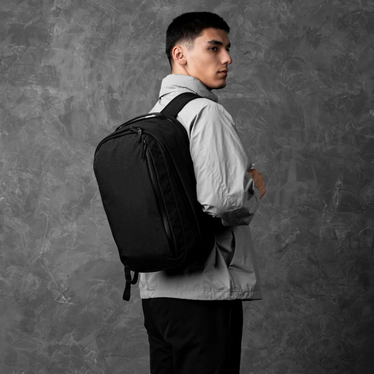 Alpaka Metro Backpack Pro 24L in Black