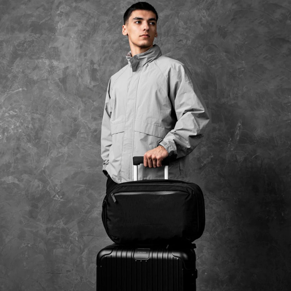 Alpaka Metro Backpack Pro 24L in Black