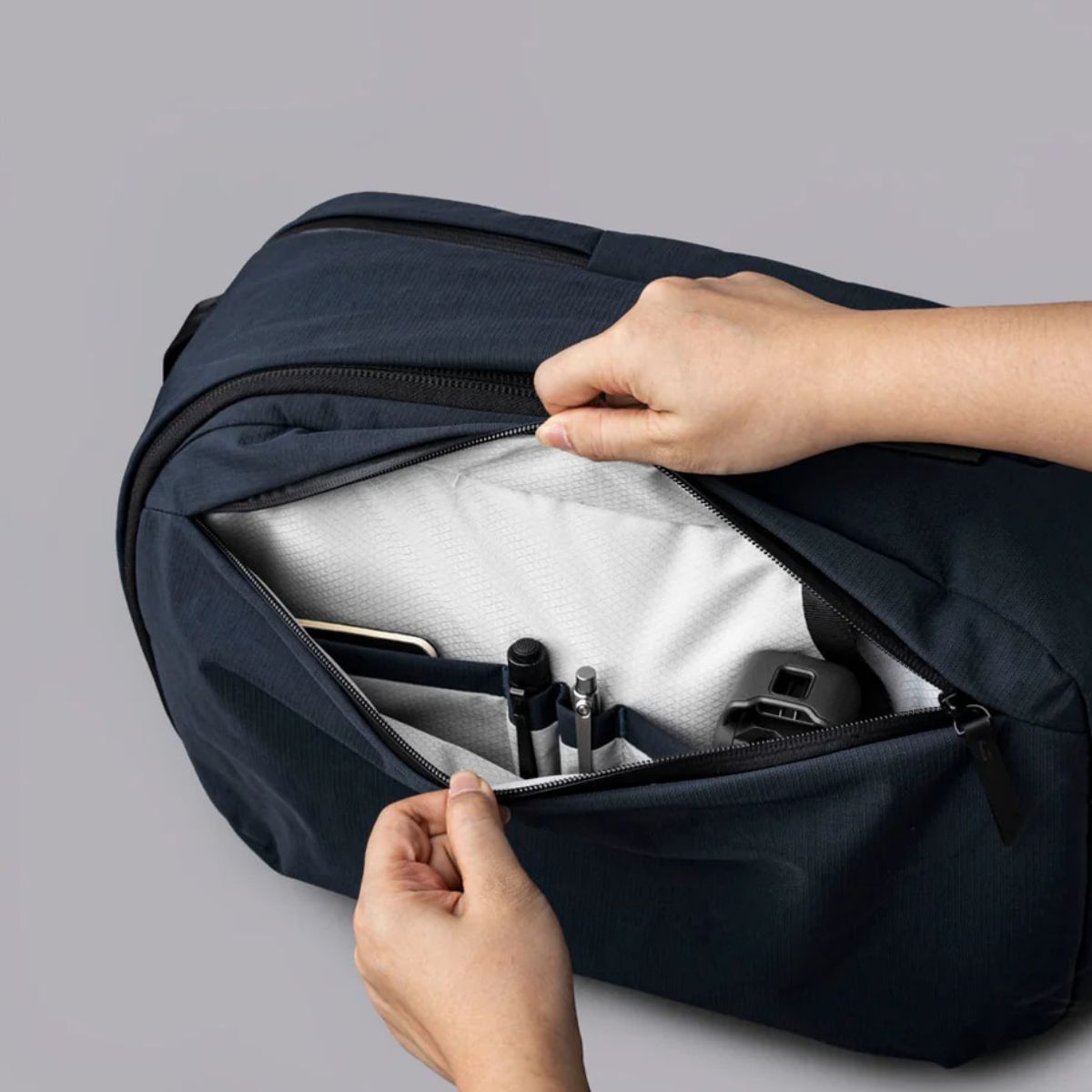 Alpaka Metro Backpack Pro 24L in Moonlight Blue