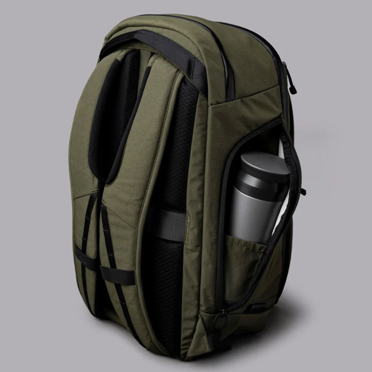 Alpaka Traverse Backpack 30L in Green