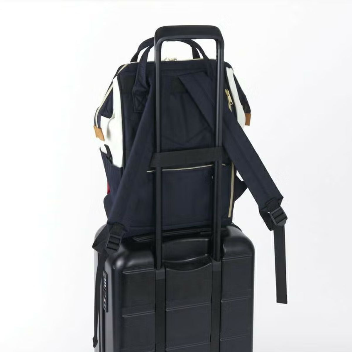 Anello Cross Bottle Backpack Regular in Grey Beige/Mint Green