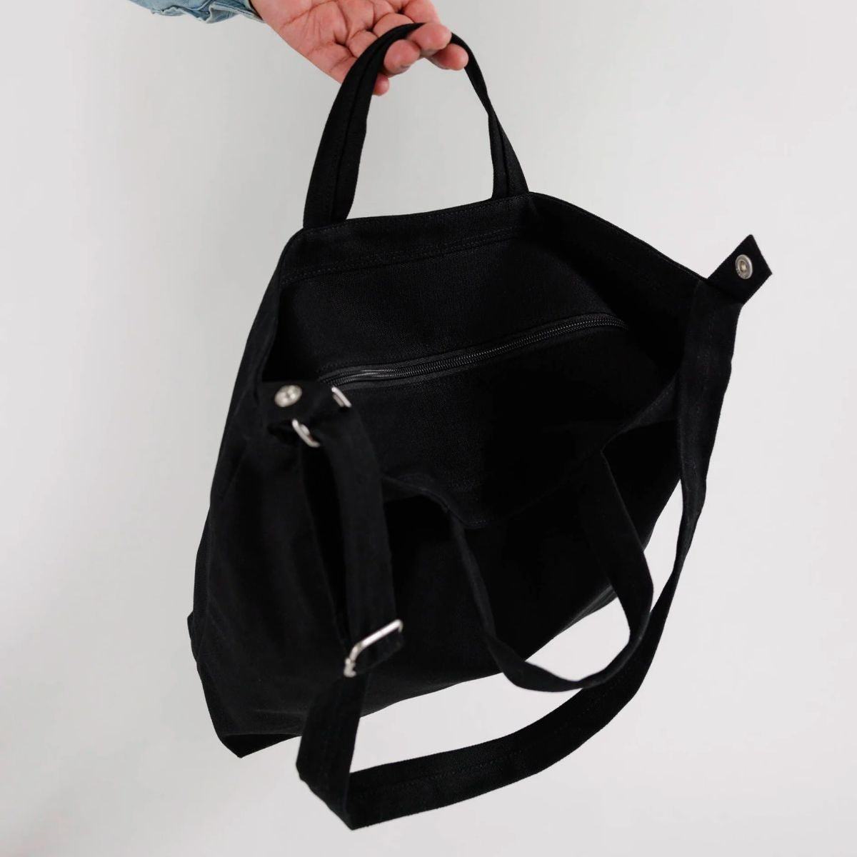 Baggu Horizontal Zip Duck Bag in Black