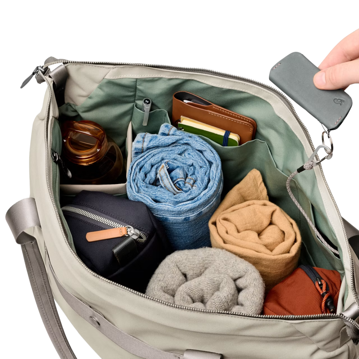Bellroy Classic Getaway Bag 28L in Steel