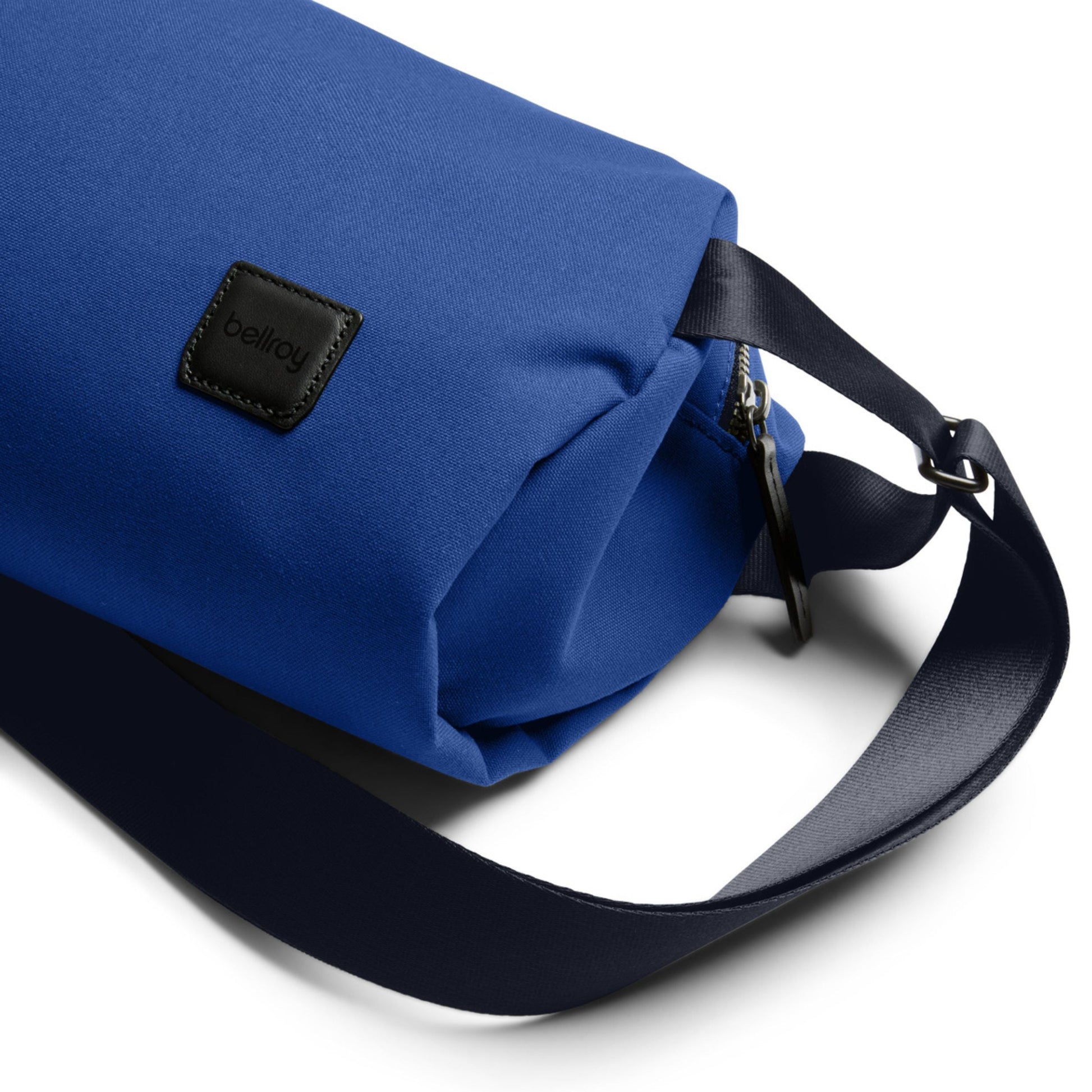 Bellroy Classic Sling 7L in Indigo