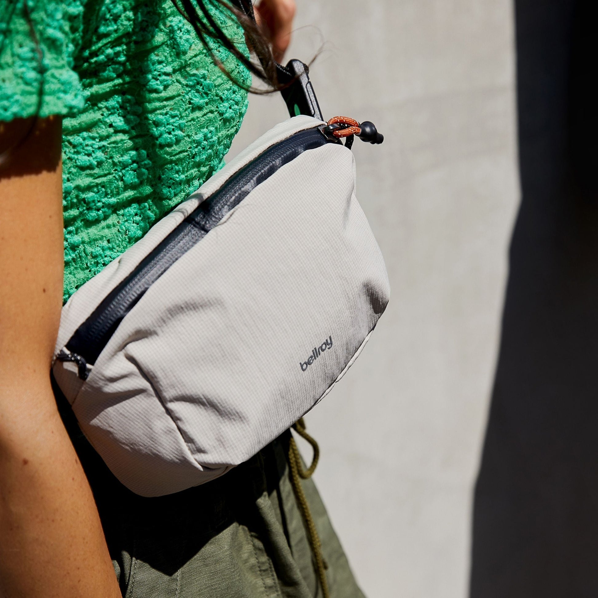 Bellroy Lite Belt Bag in Firefly