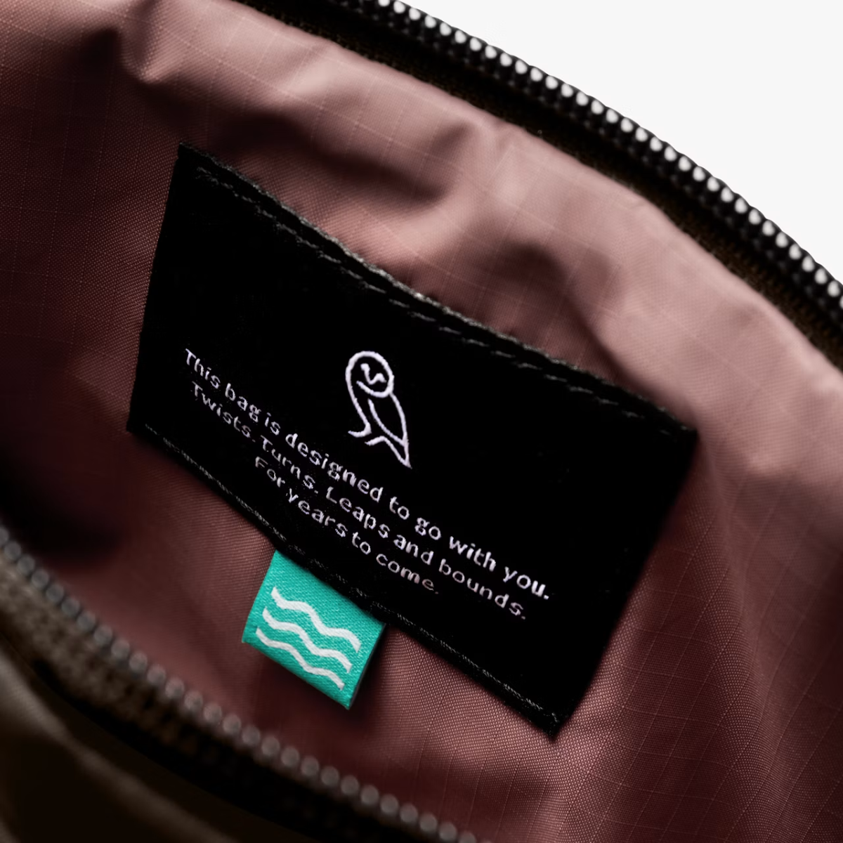 Bellroy Laneway Belt Bag in River Rock