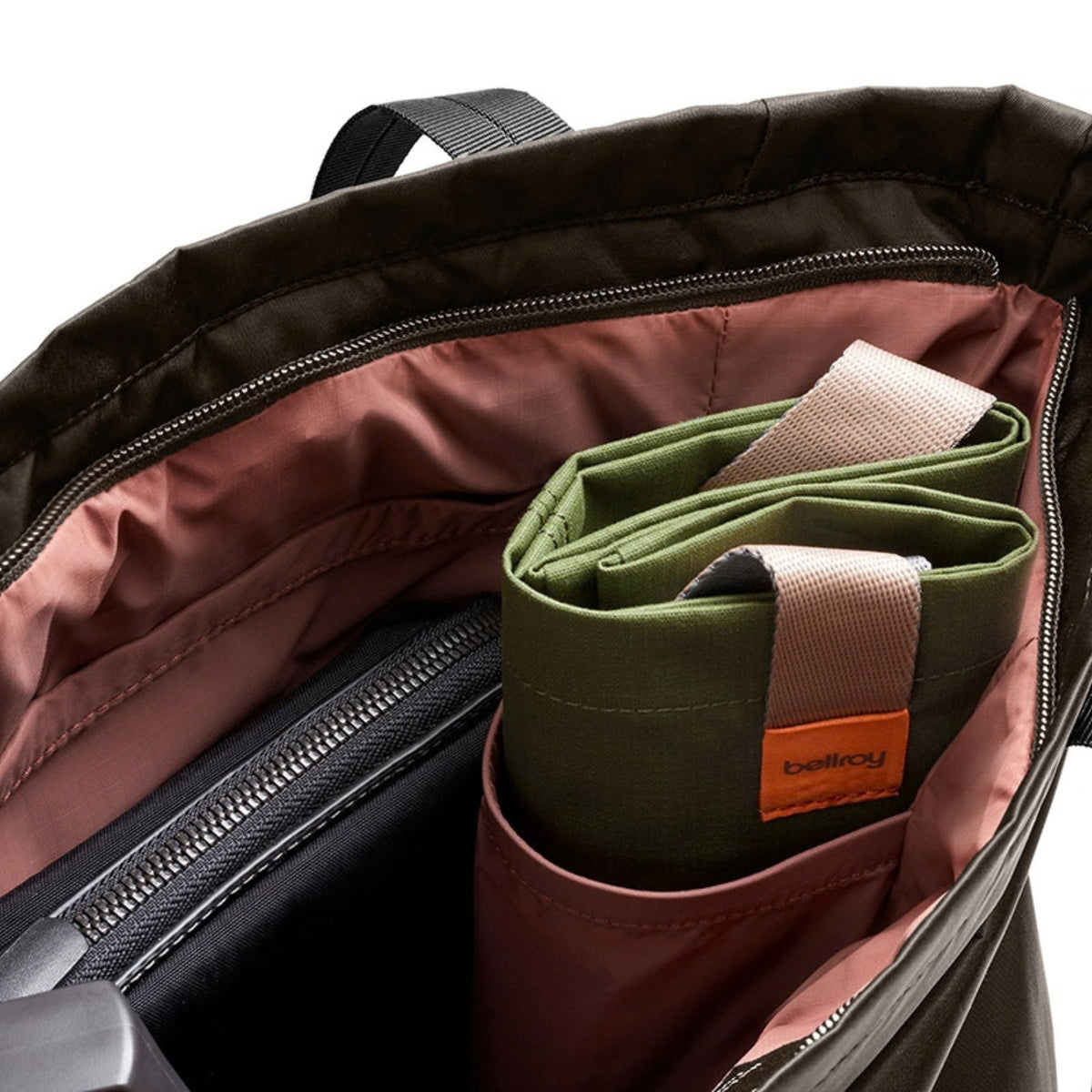 Bellroy Laneway Totepack 18L in River Rock