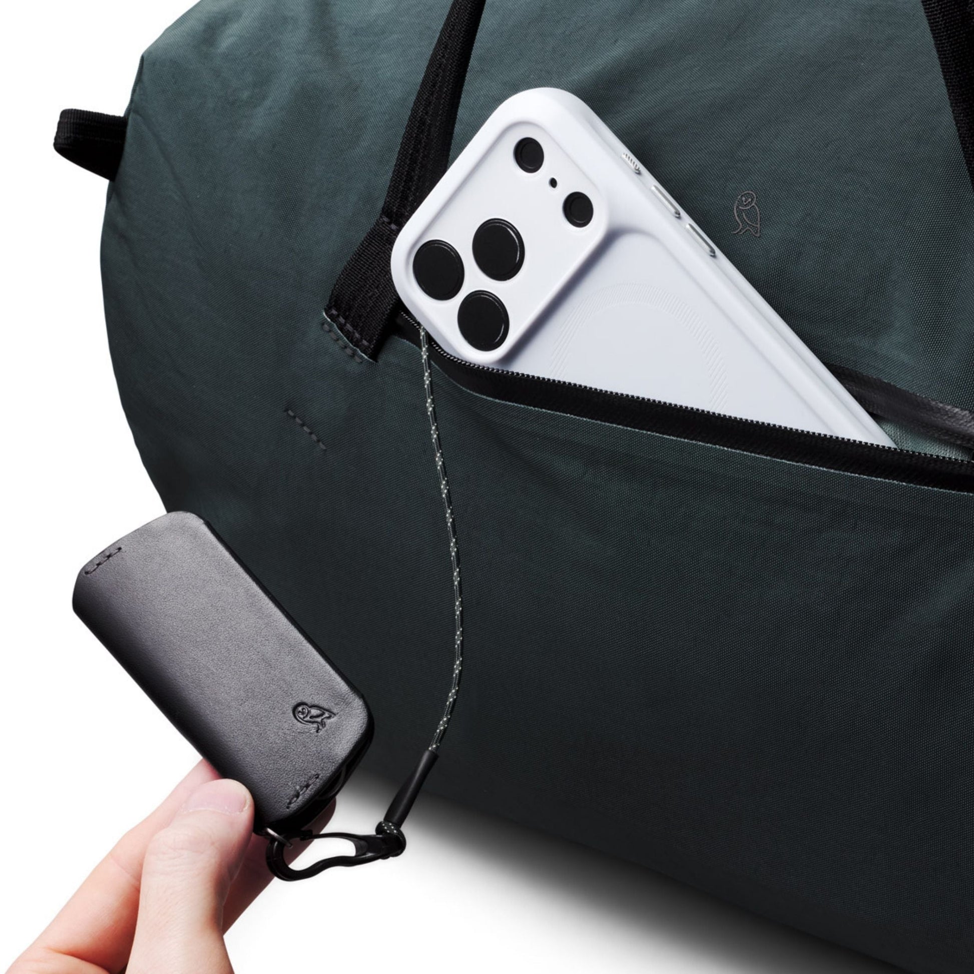 Bellroy Venture Ready Duffel 40L in Deep Ocean