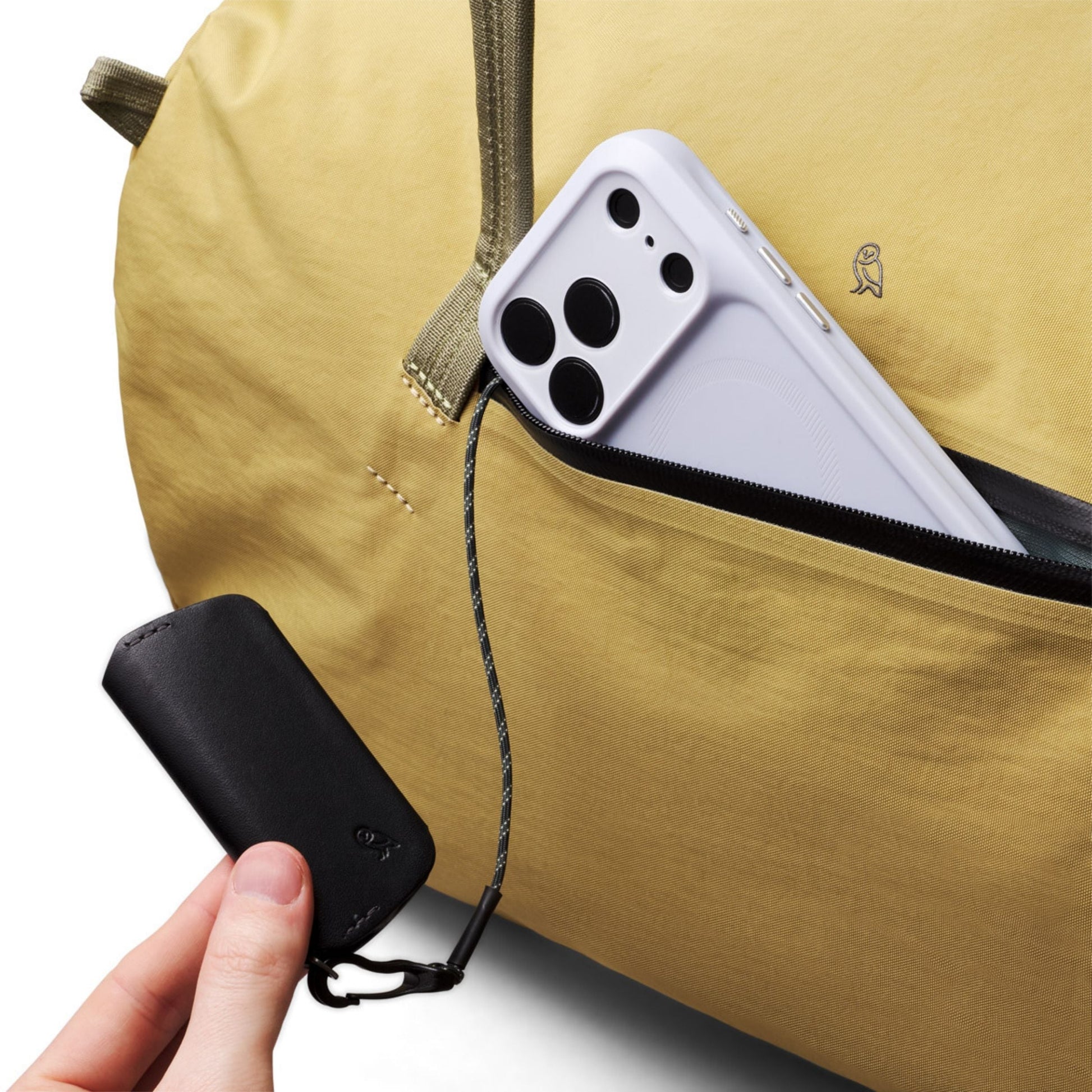 Bellroy Venture Ready Duffel 55L in Safari