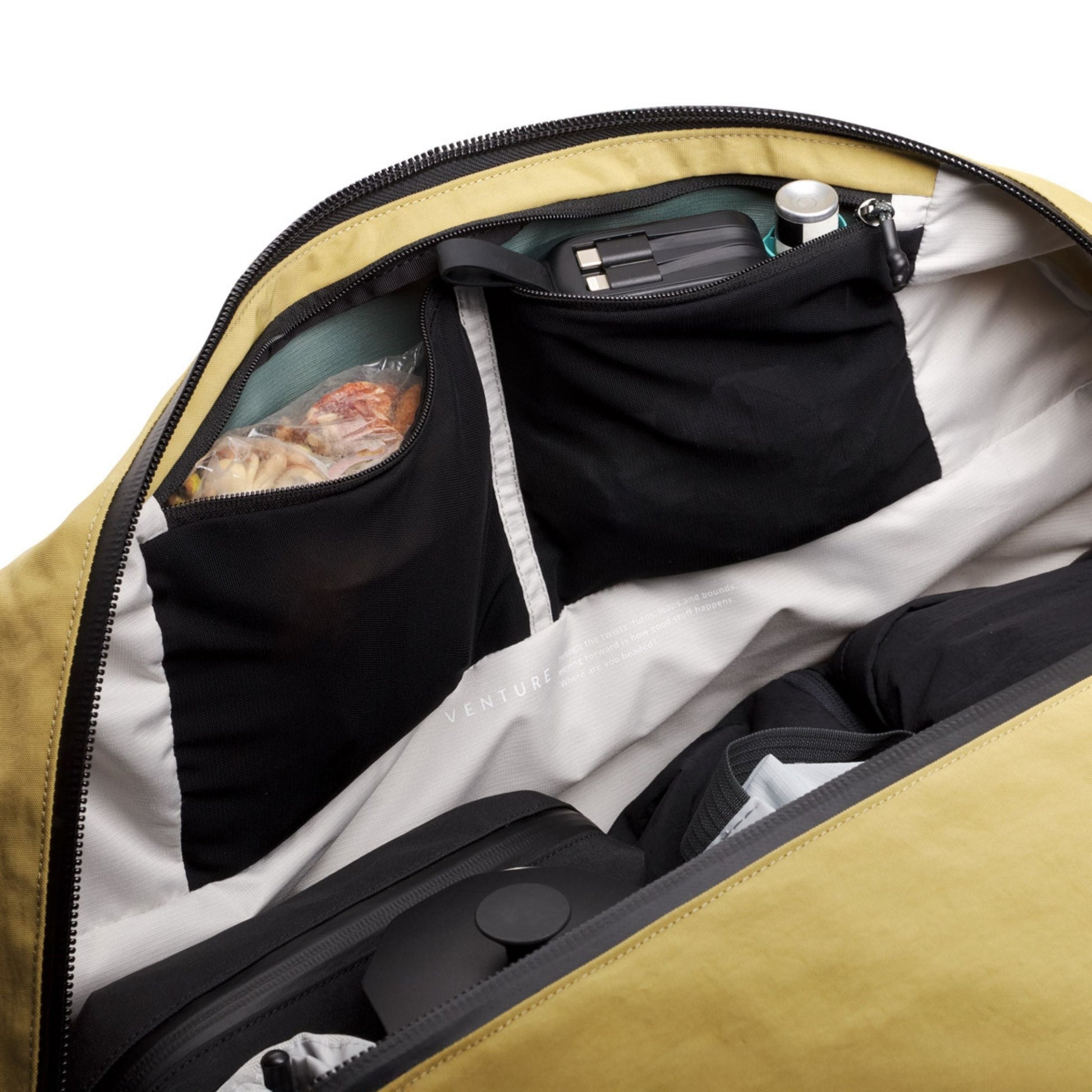 Bellroy Venture Ready Duffel 55L in Safari