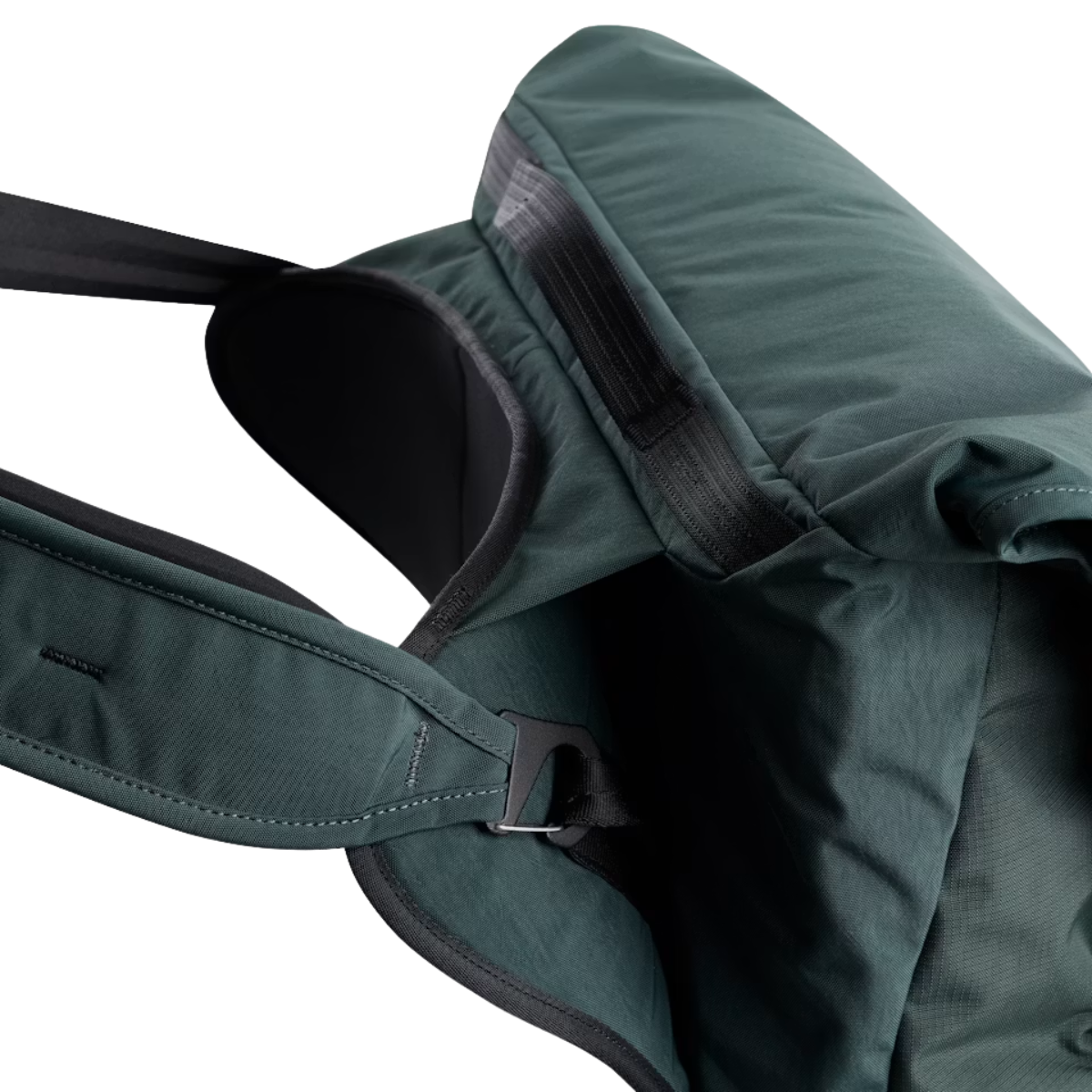 Bellroy Venture Messenger 16”