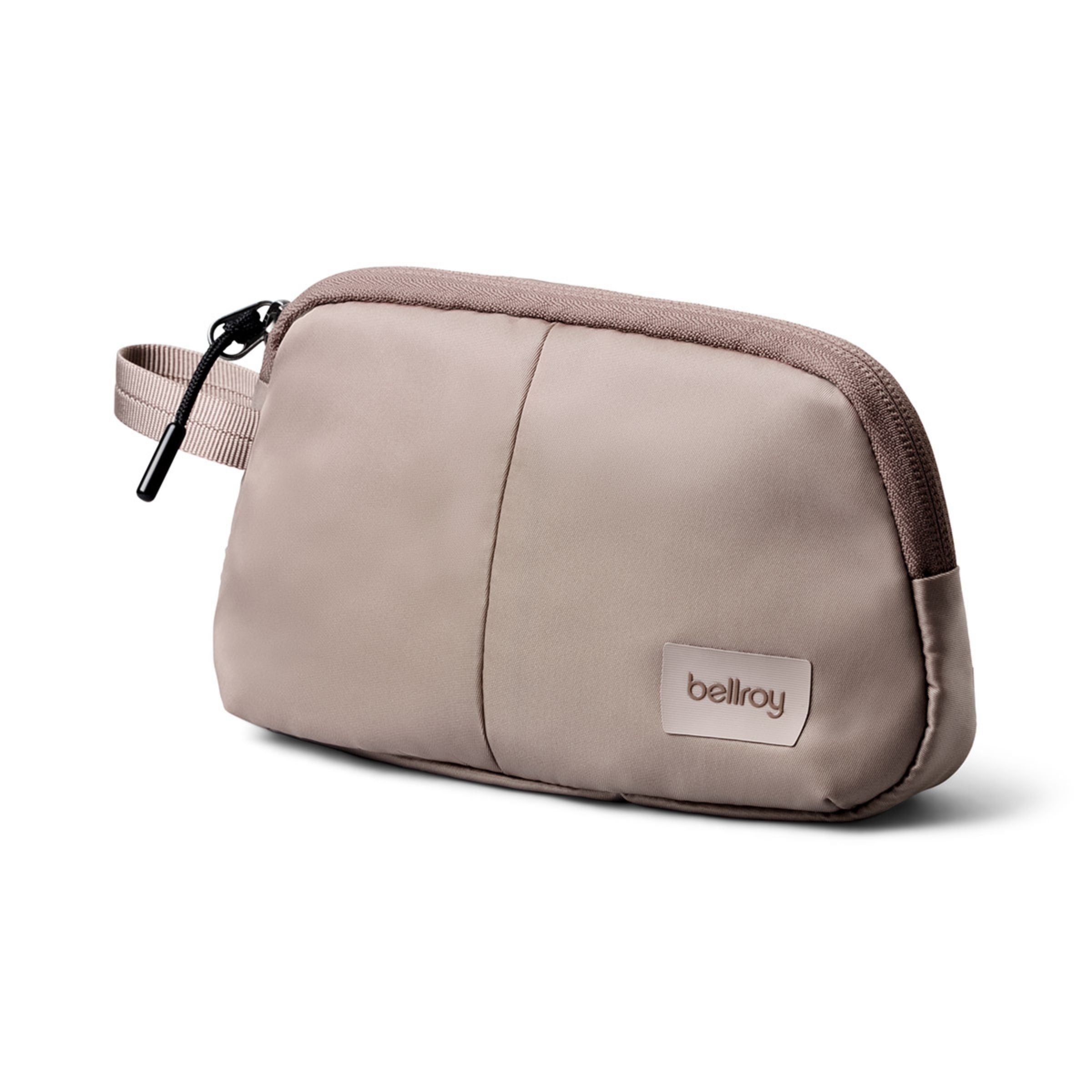 Bellroy Laneway Daily Pouch in Fawn