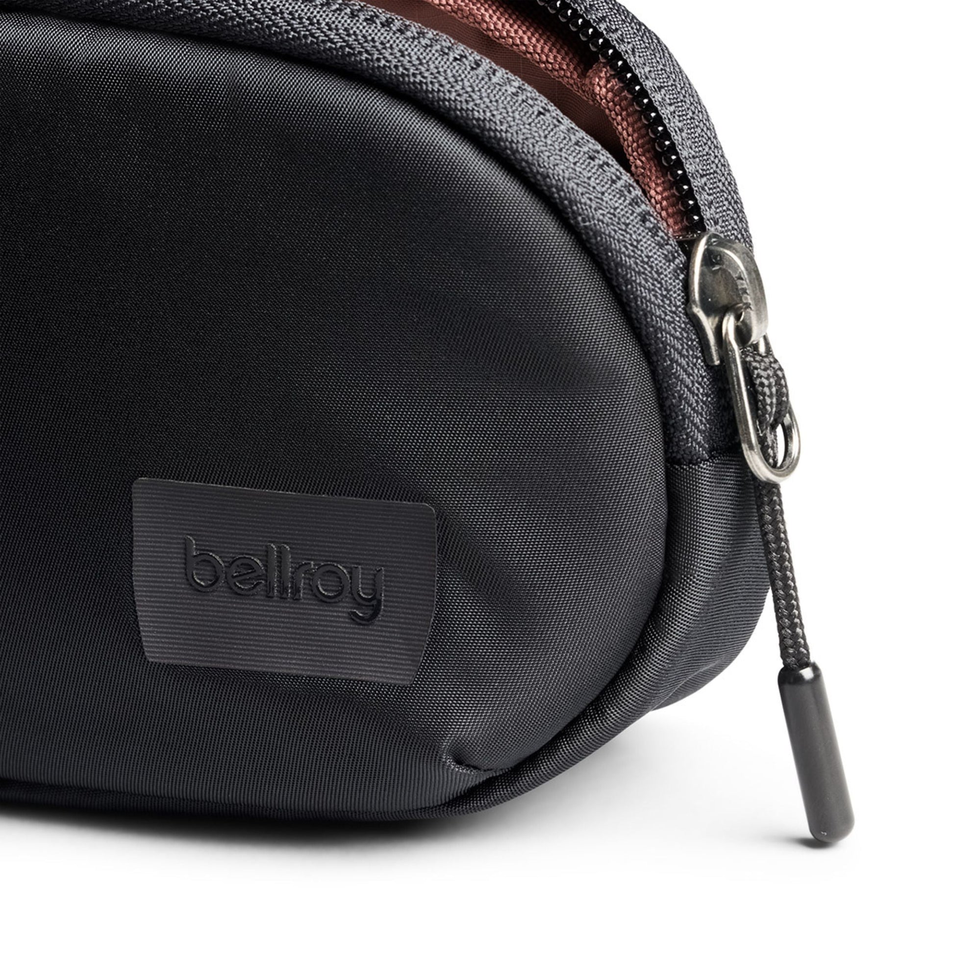Bellroy Laneway Sunglasses Pocket in Ink