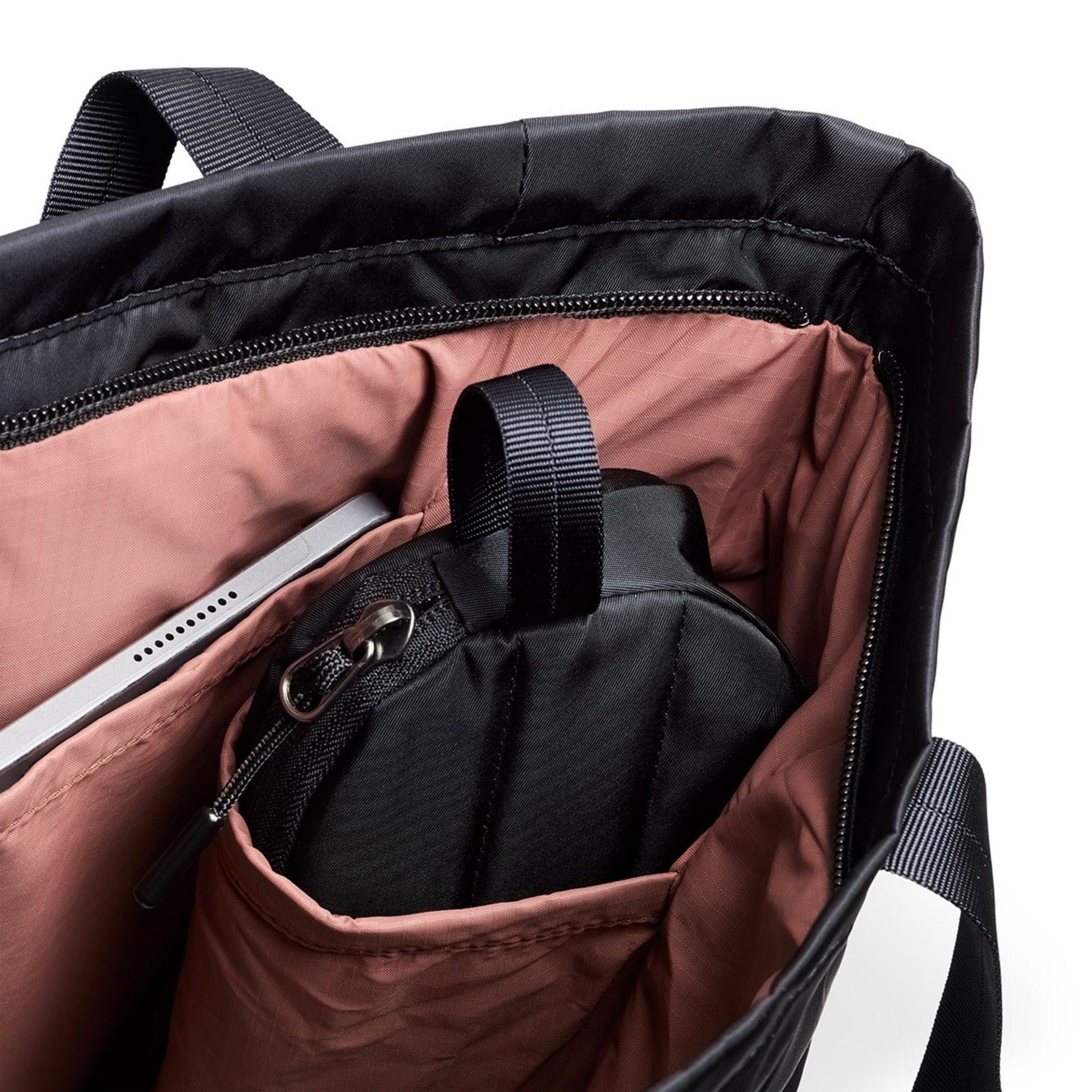 Bellroy Laneway Sunglasses Pocket in Ink