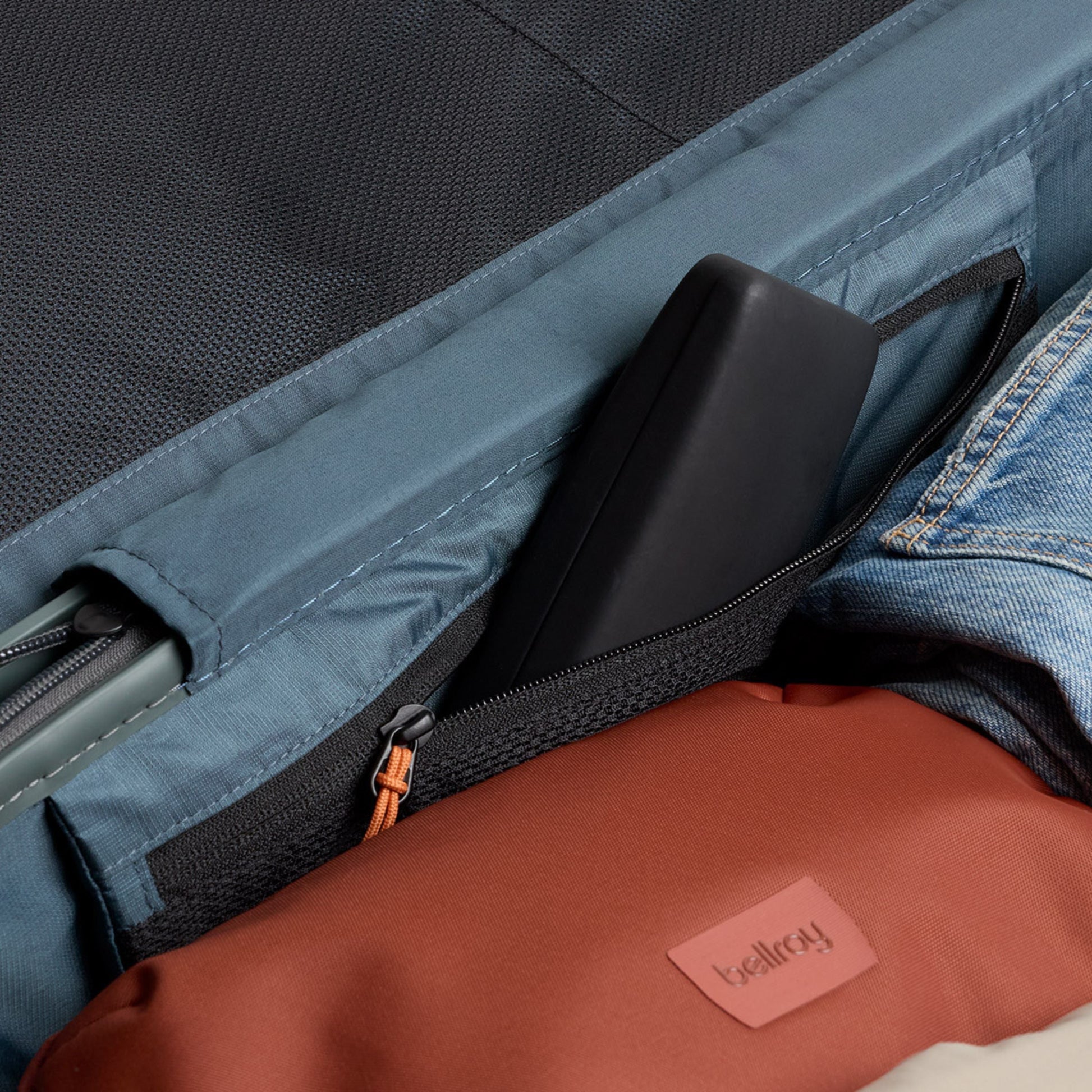Bellroy Transit Check-In Large in Everglade