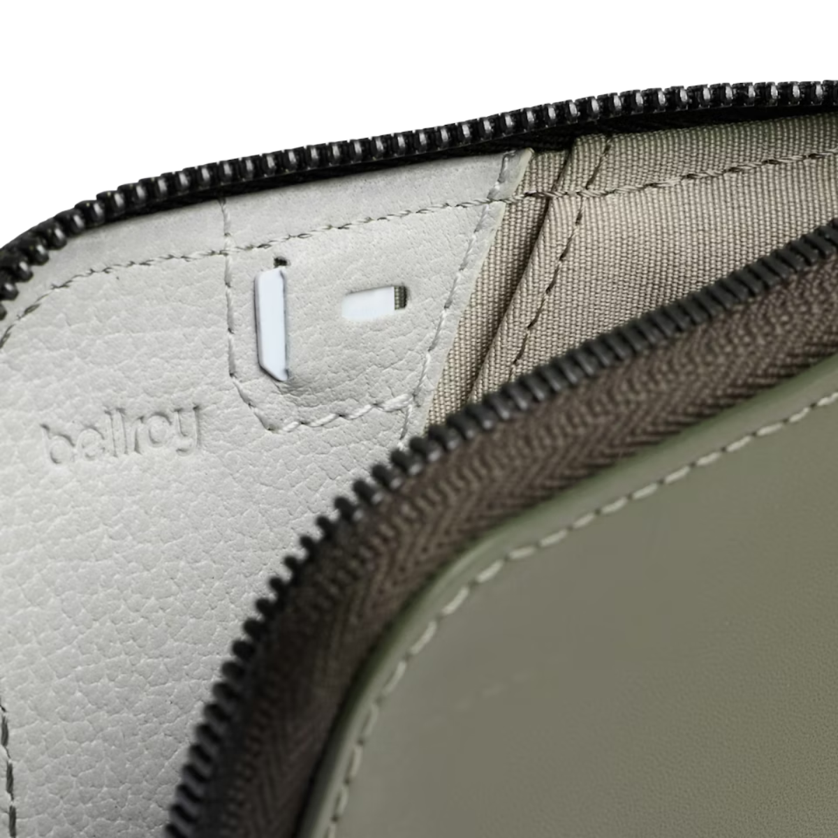 Bellroy Card Pocket in Willow
