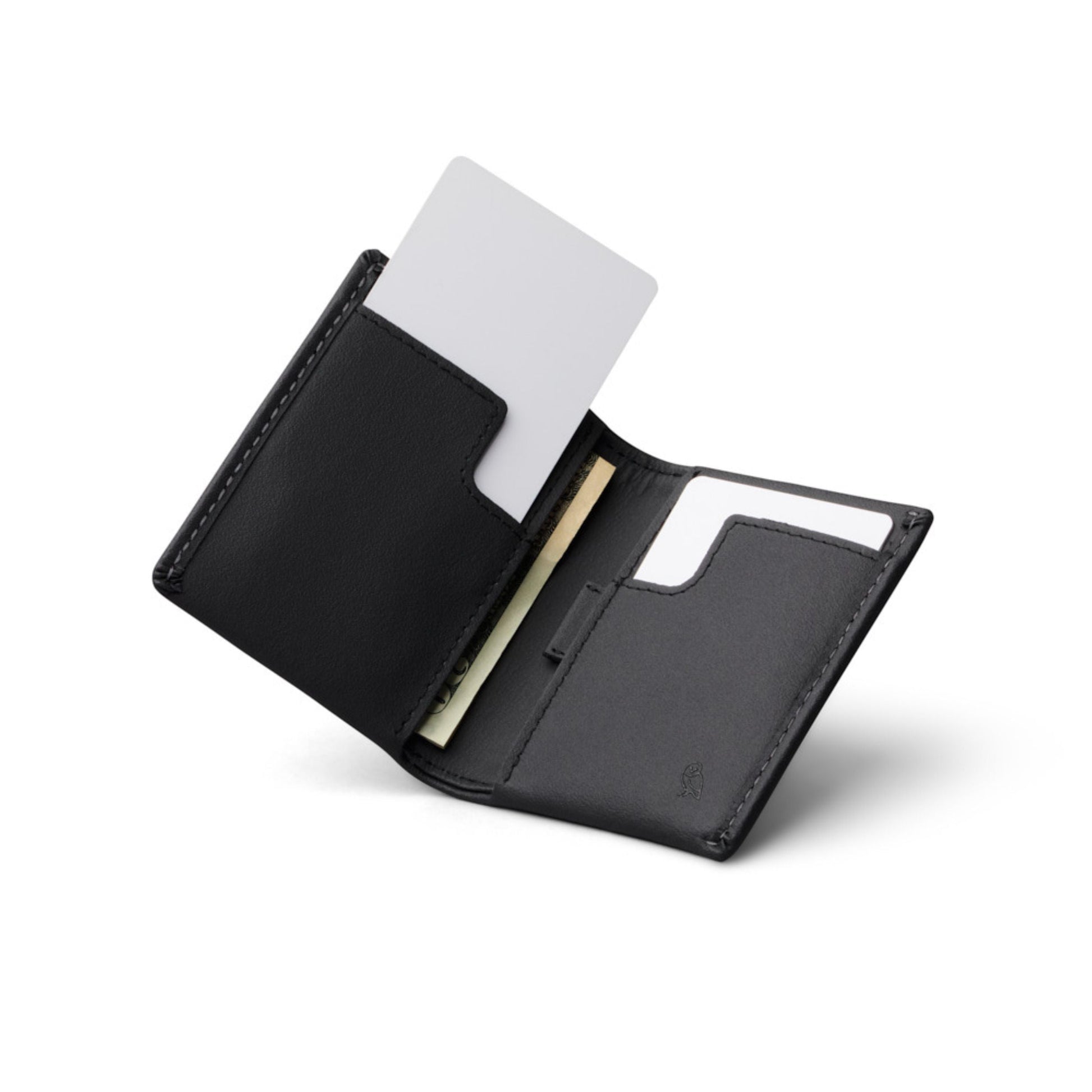 Bellroy Hide & Seek Lo in INNOVERA™ Black
