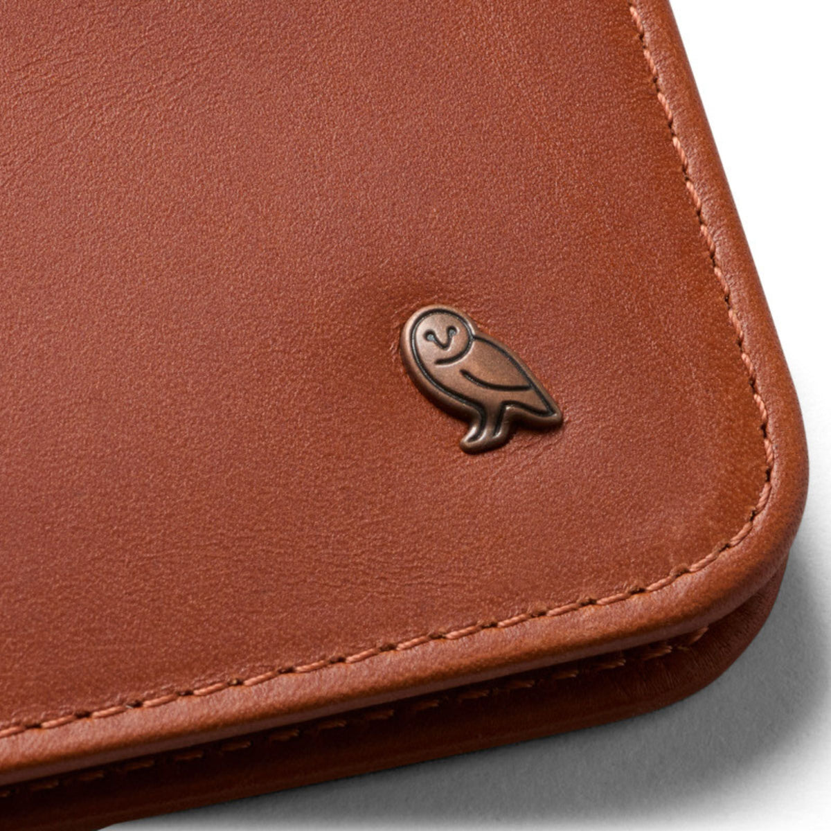 Bellroy Hide & Seek Hi in Burnt Umber