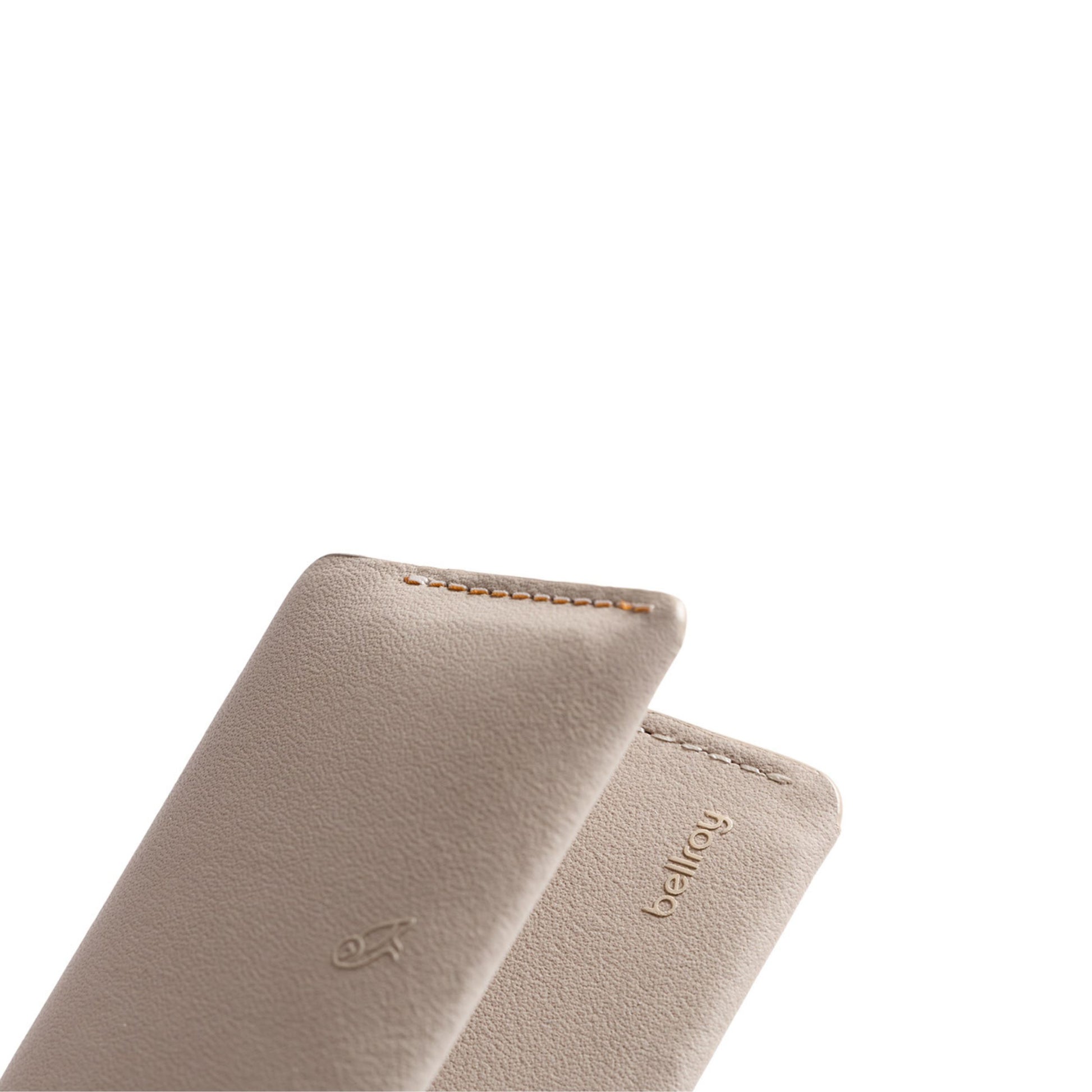 Bellroy Under Cover in Tahini