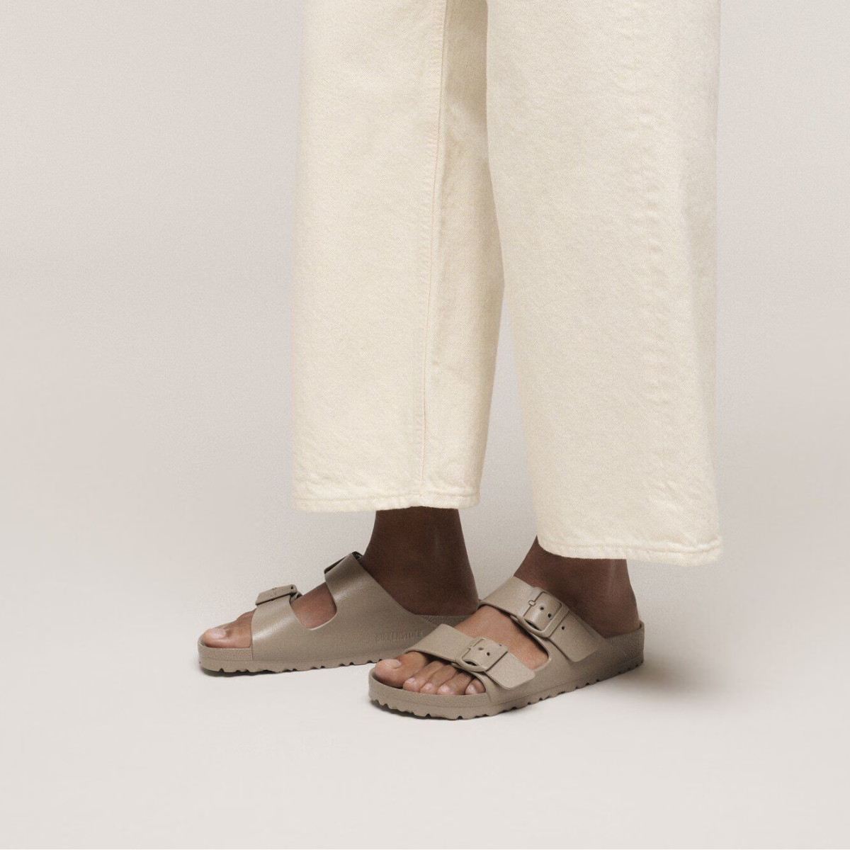 Birkenstock Men's Arizona EVA in Gray Taupe