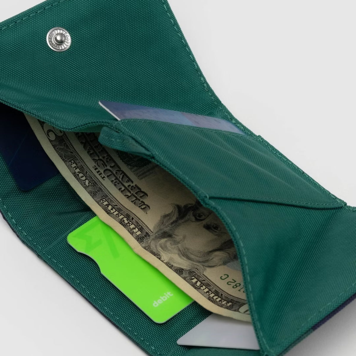 Baggu Snap Wallet in Navy Green Check