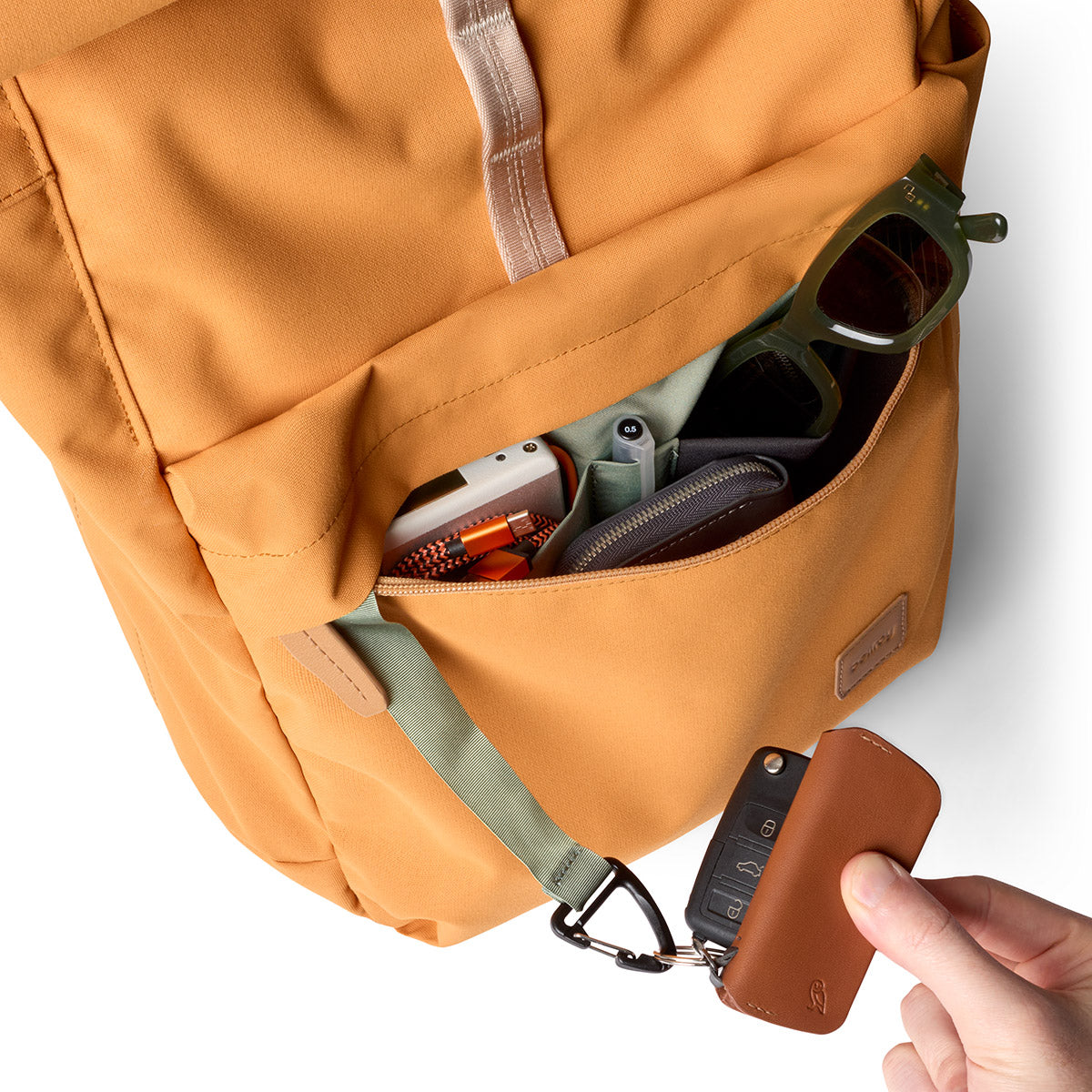 Bellroy Classic Rolltop 26L in Butterscotch