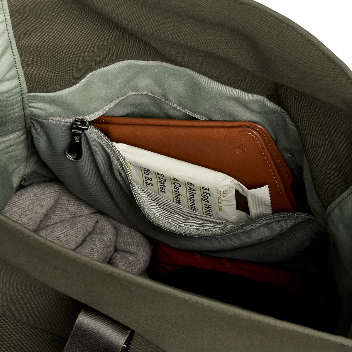 Bellroy Classic Rolltop 26L in Olive