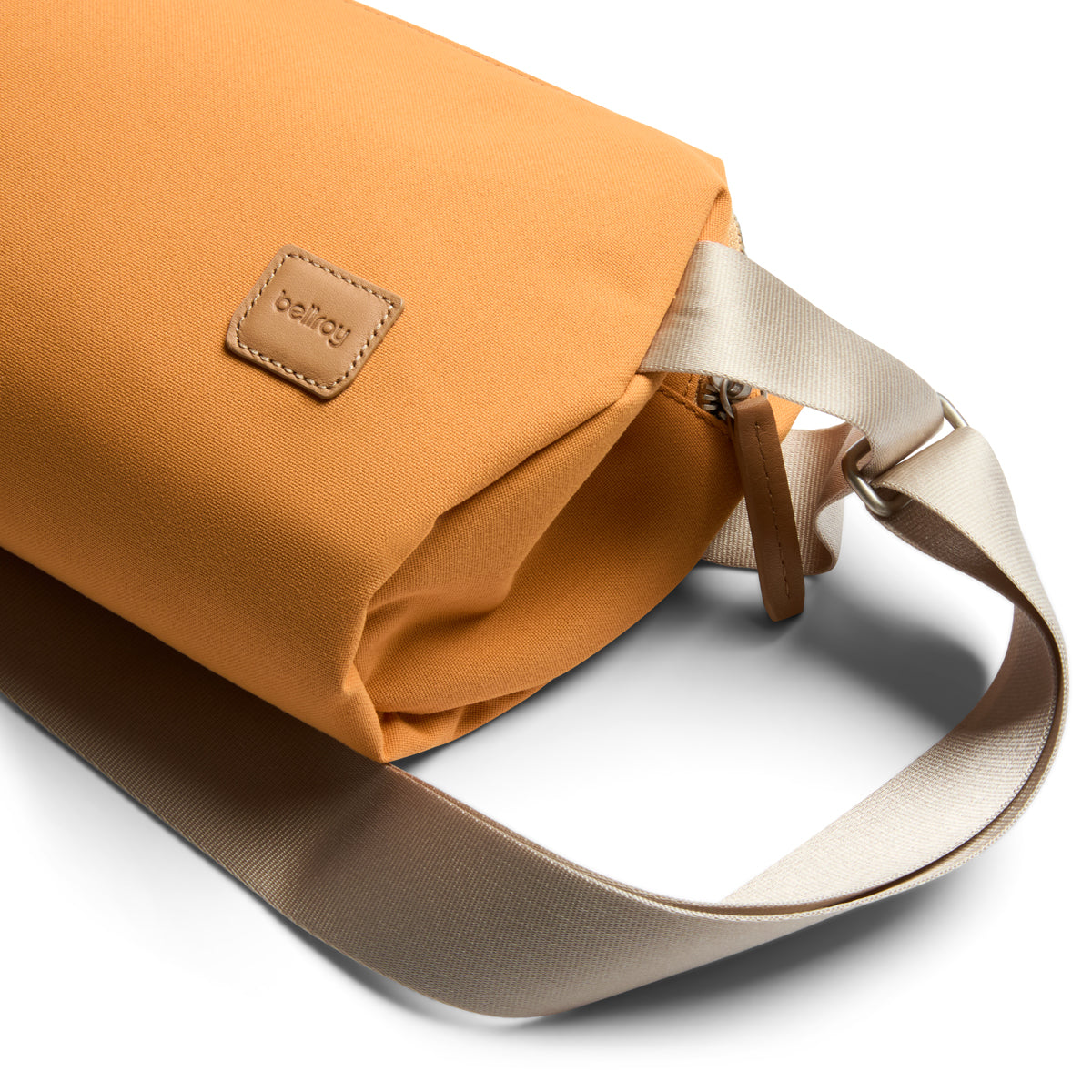 Bellroy Classic Sling 5L in Butterscotch