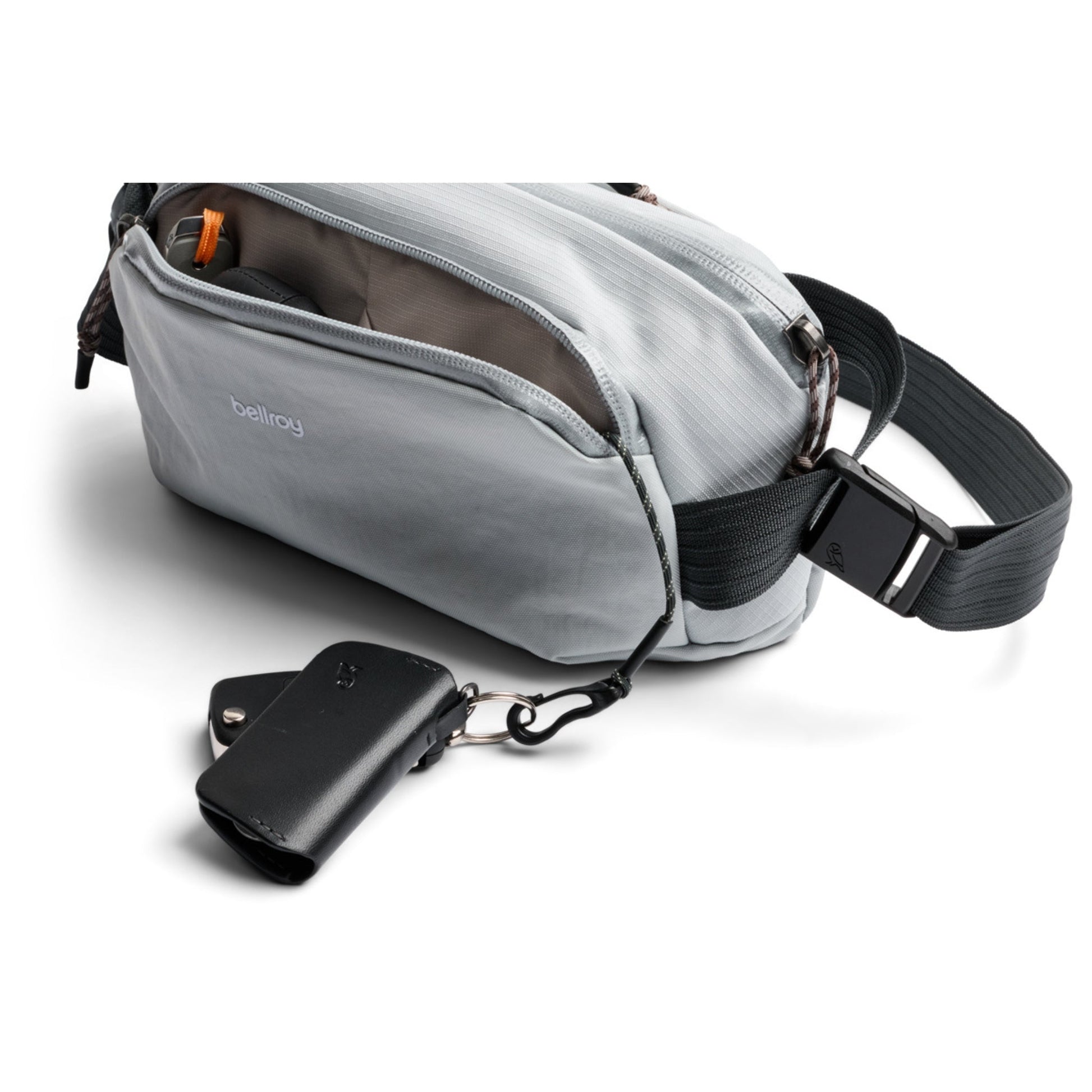 Bellroy Venture Ready Sling 2.5L in Fog