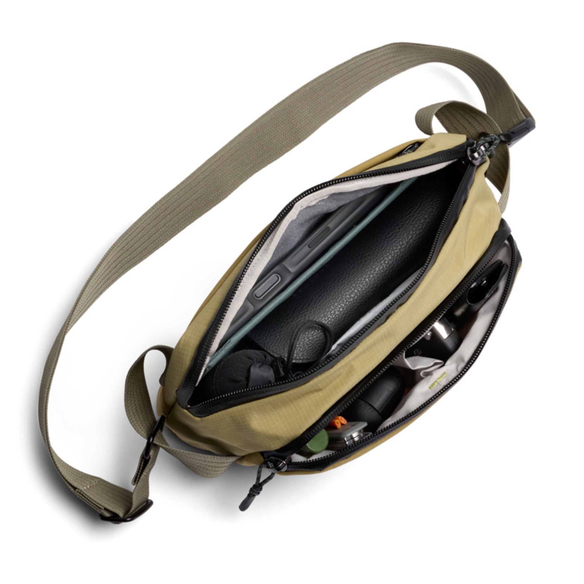 Bellroy Venture Ready Sling 2.5L in Safari