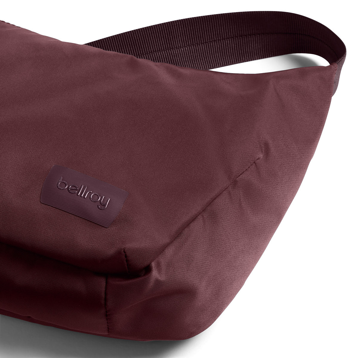Bellroy Laneway Crescent Bag 2.5L in Fig