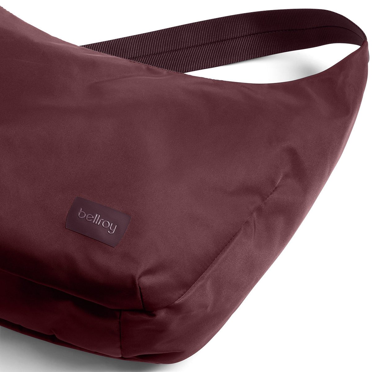 Bellroy Laneway Crescent Bag 7L in Fig