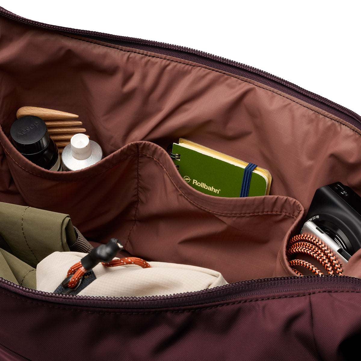 Bellroy Laneway Crescent Bag 12L in Fig