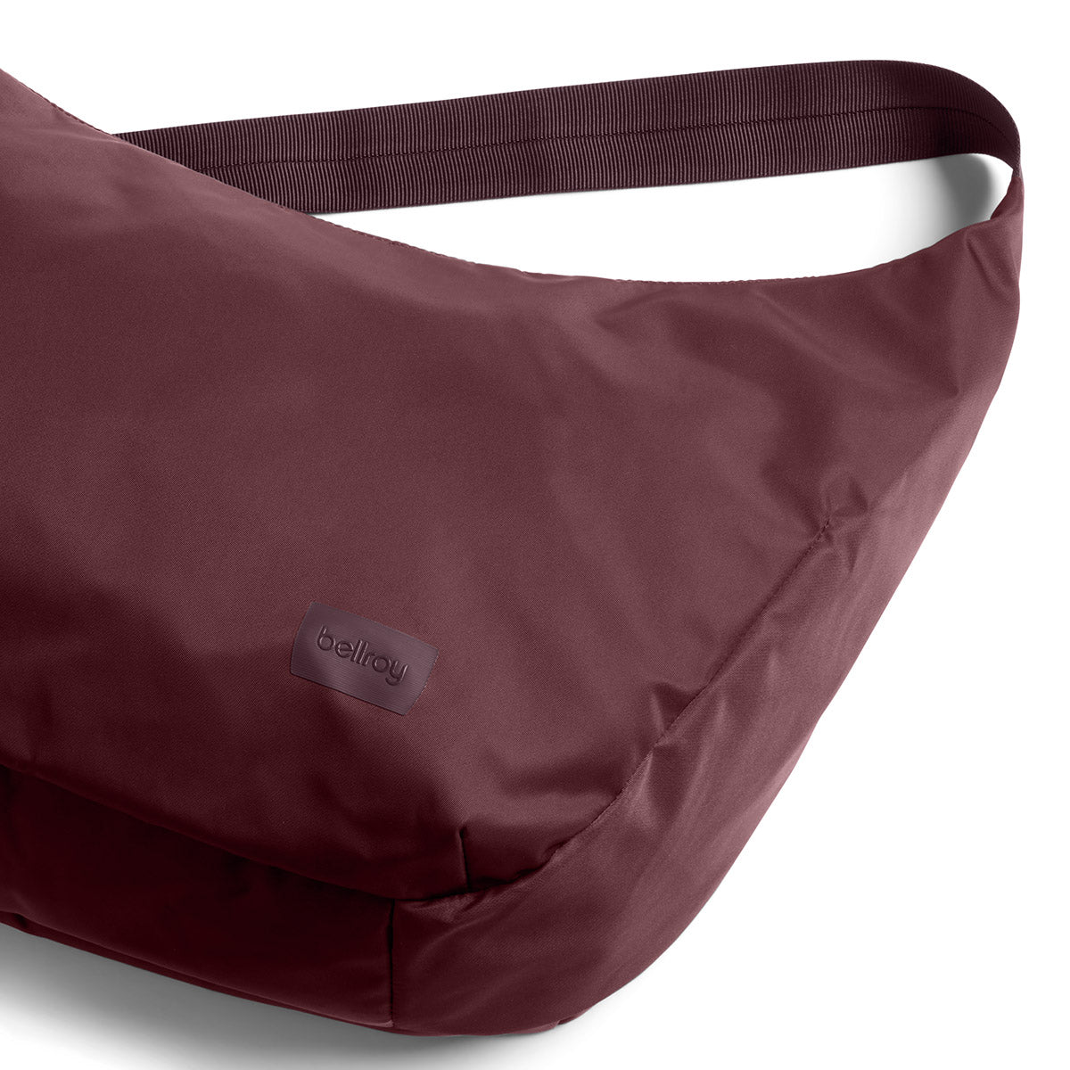 Bellroy Laneway Crescent Bag 12L in Fig