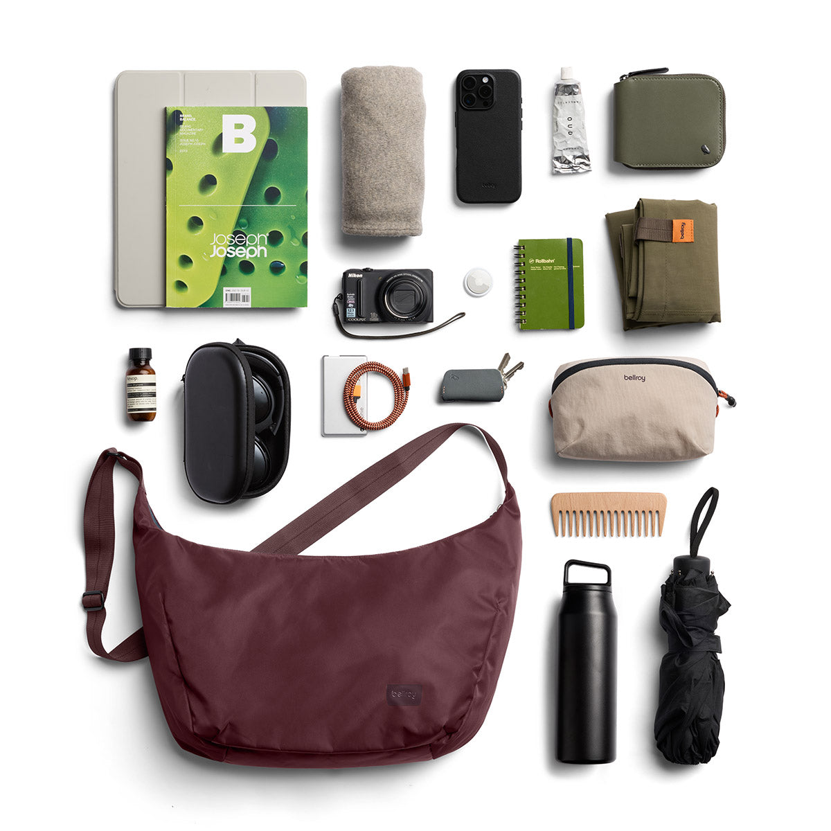 Bellroy Laneway Crescent Bag 12L in Fig