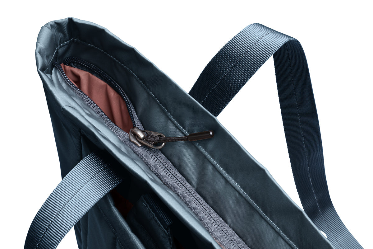 Bellroy Laneway Totepack 18L in Bluesteel
