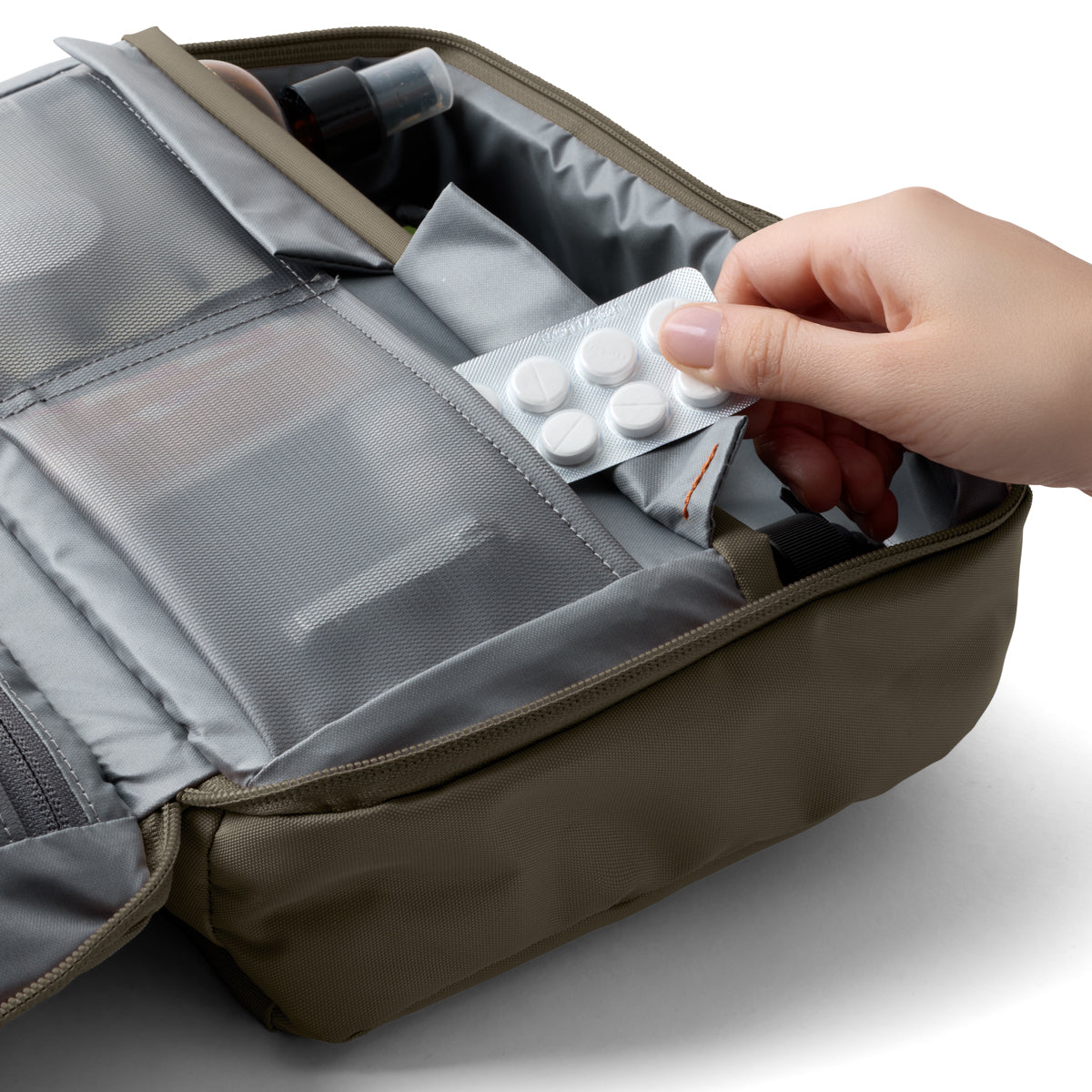 Bellroy Hanging Toiletry Kit Plus in Seakelp