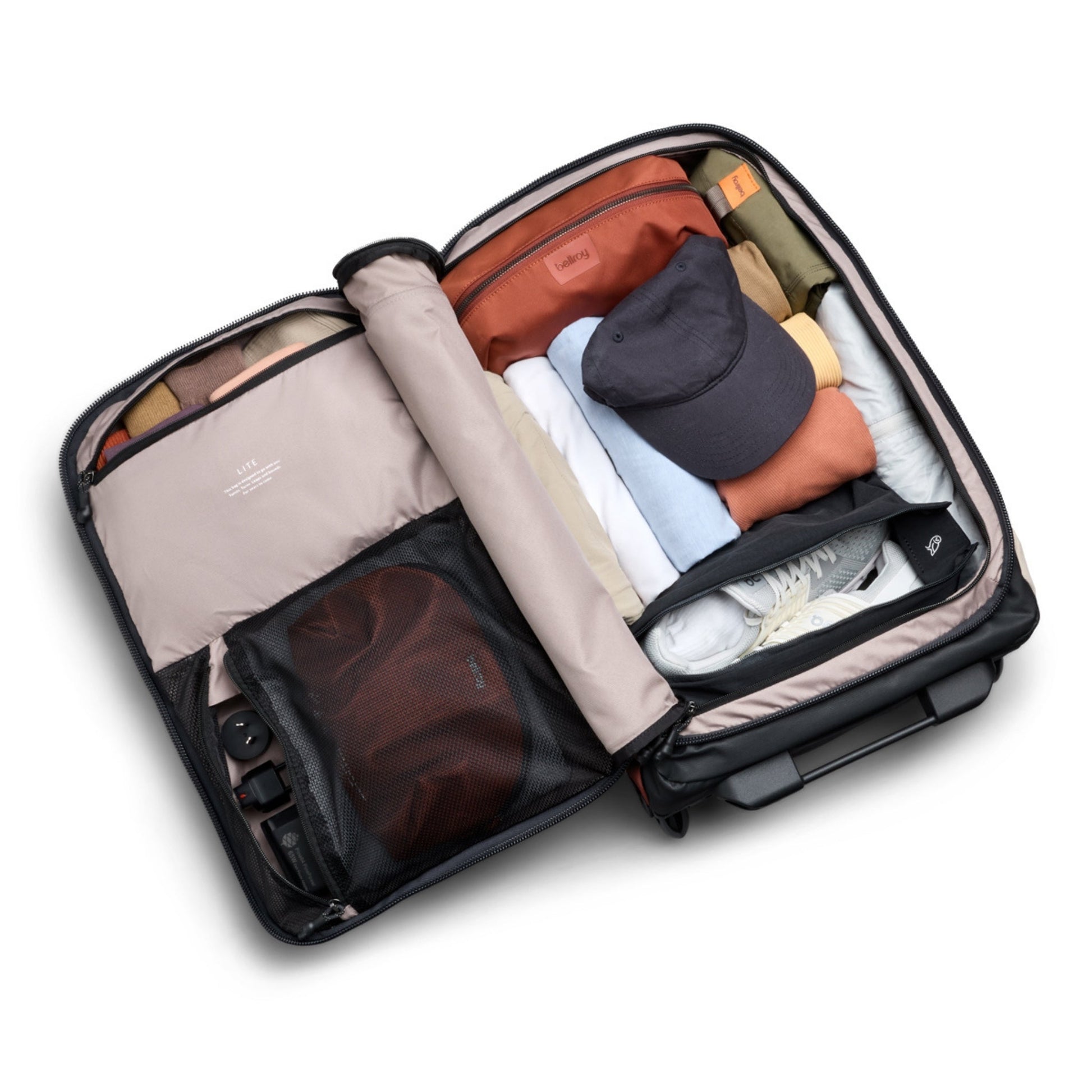 Bellroy Lite Carry-On in Clay