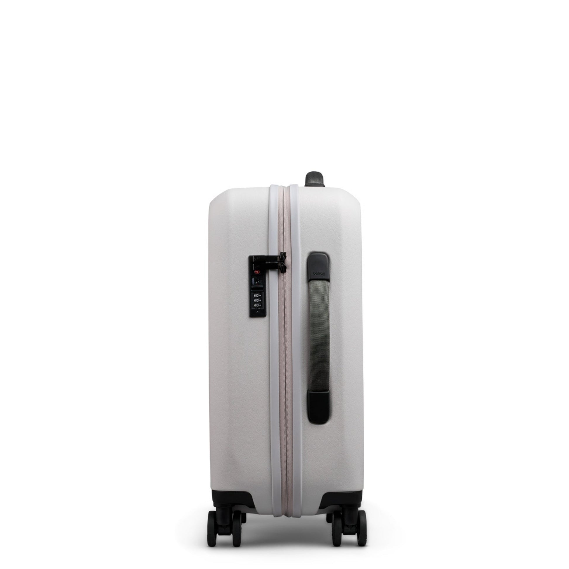 Bellroy Transit Carry-On in Chalk