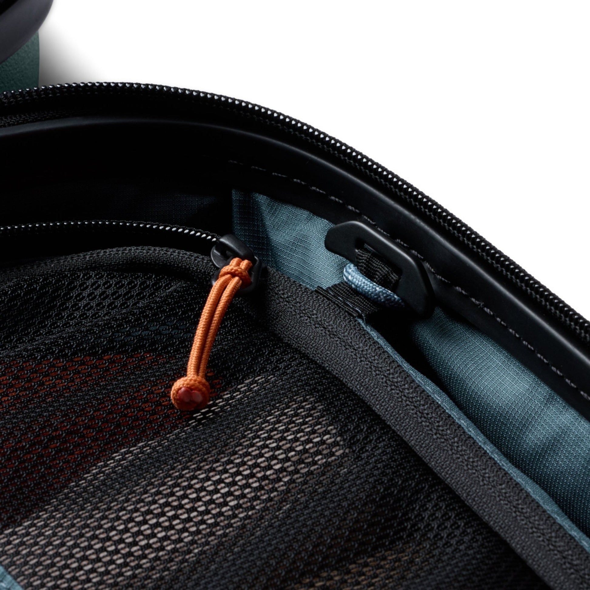 Bellroy Transit Carry-On in Everglade